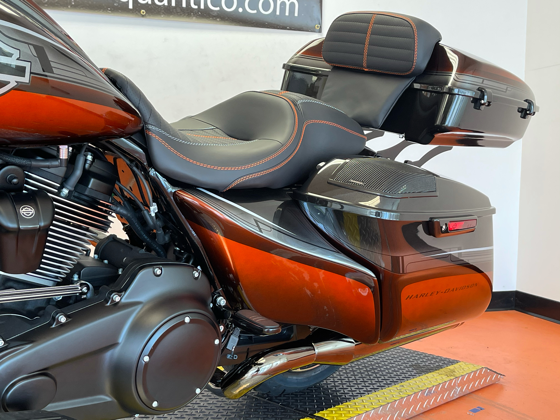 2020 Harley-Davidson Street Glide® in Dumfries, Virginia - Photo 18