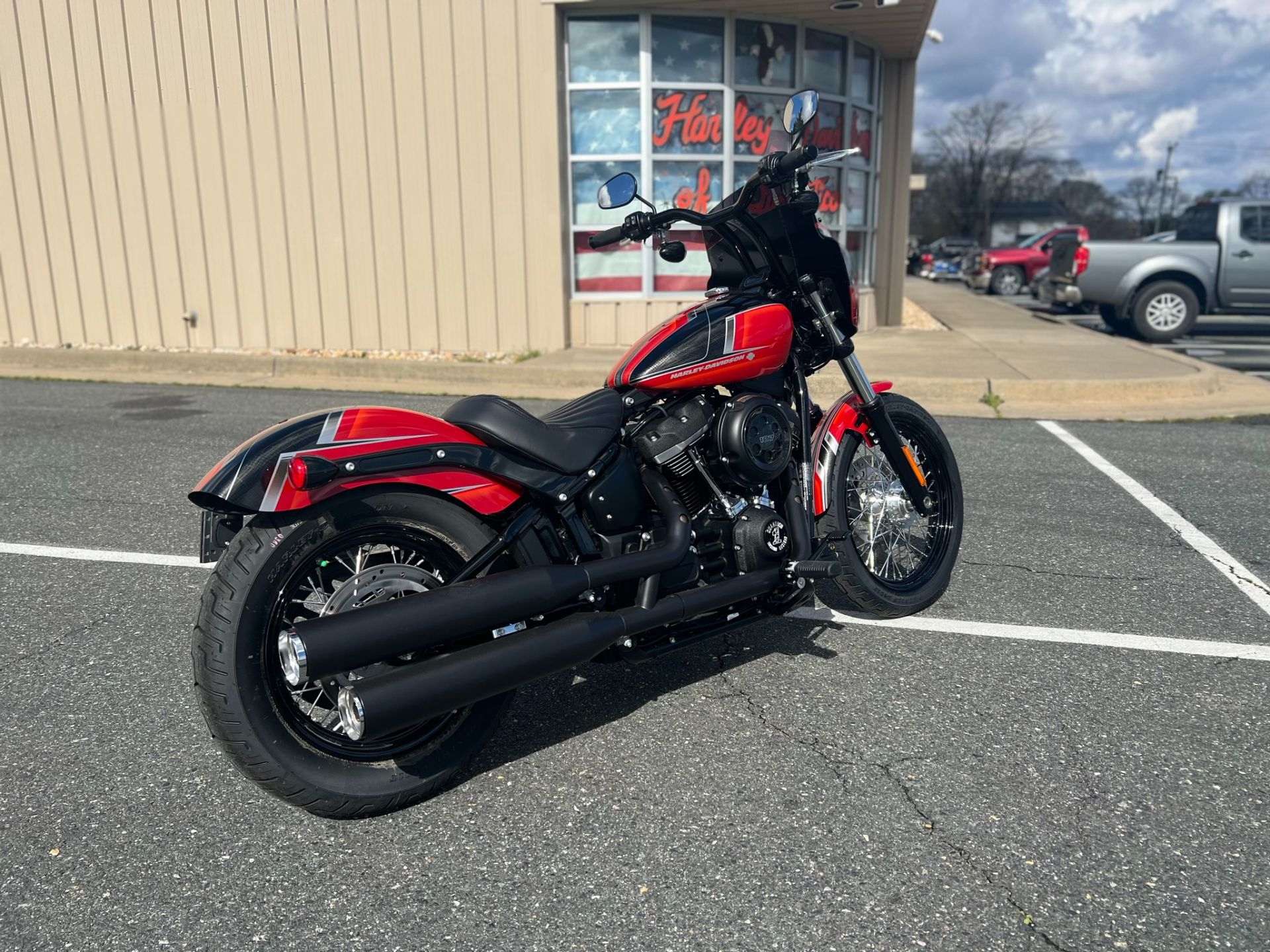 2020 Harley-Davidson STREET BOB in Dumfries, Virginia - Photo 9