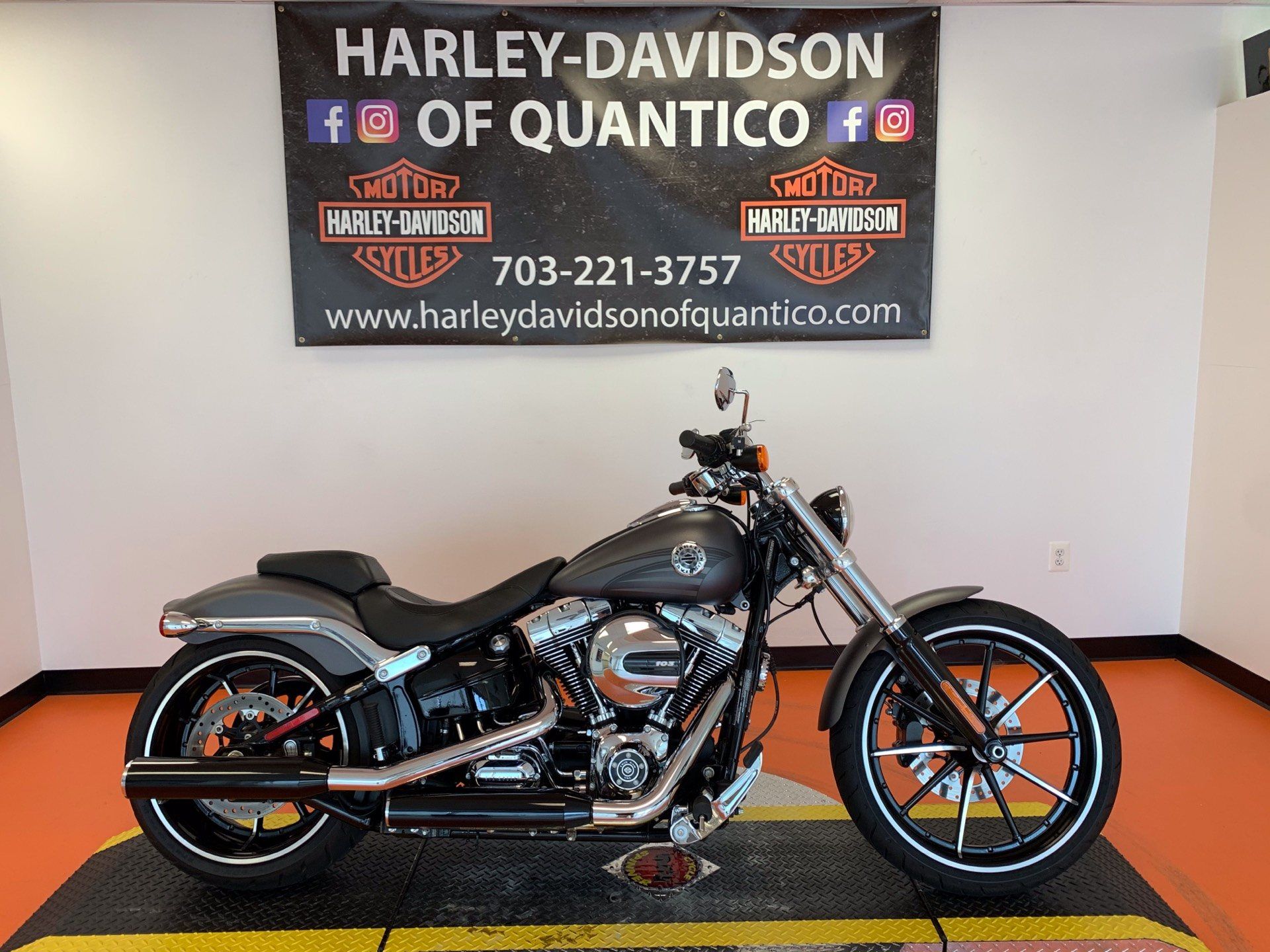 used harley breakout