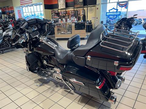 2017 Harley-Davidson Ultra Limited in Dumfries, Virginia - Photo 8