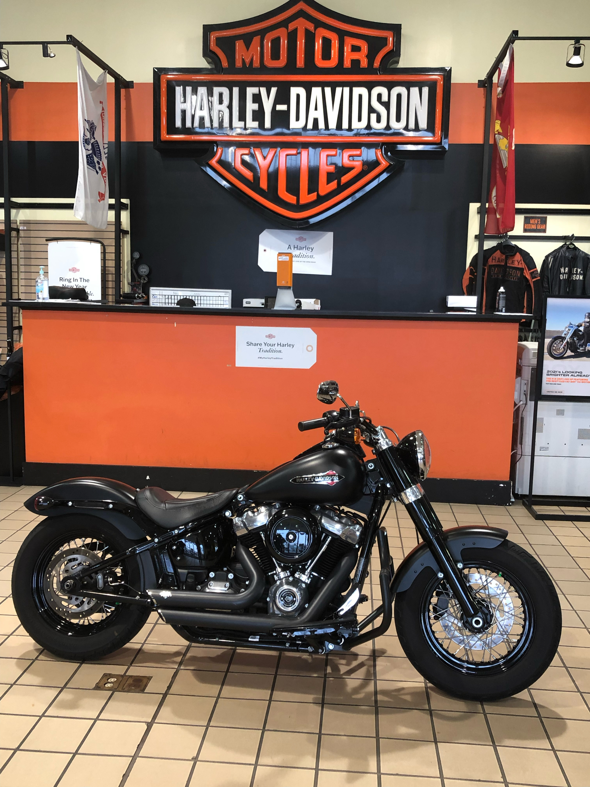 2018 Harley-Davidson Softail Slim® 107 in Dumfries, Virginia - Photo 1