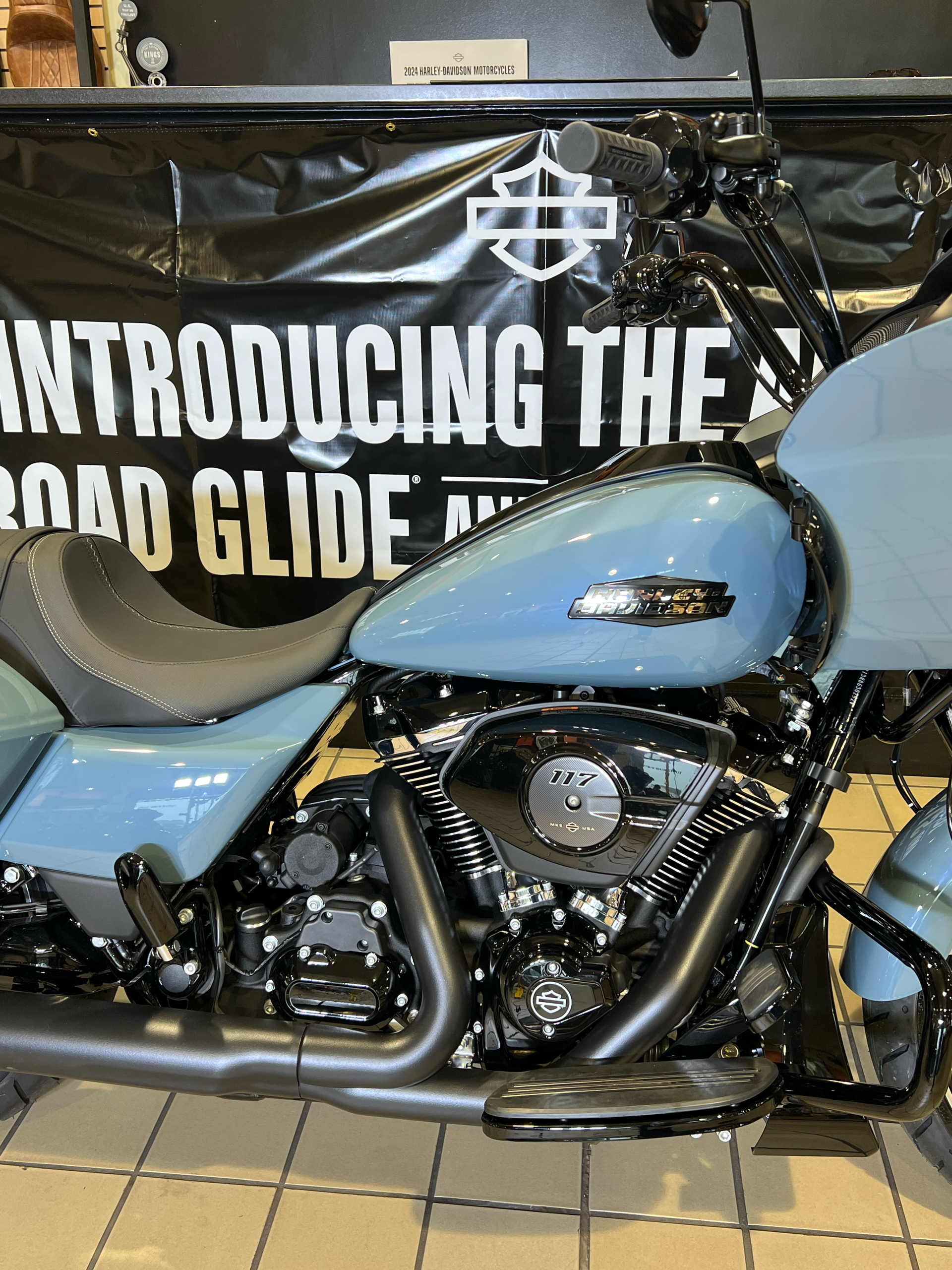 2024 Harley-Davidson Road Glide® in Dumfries, Virginia - Photo 9