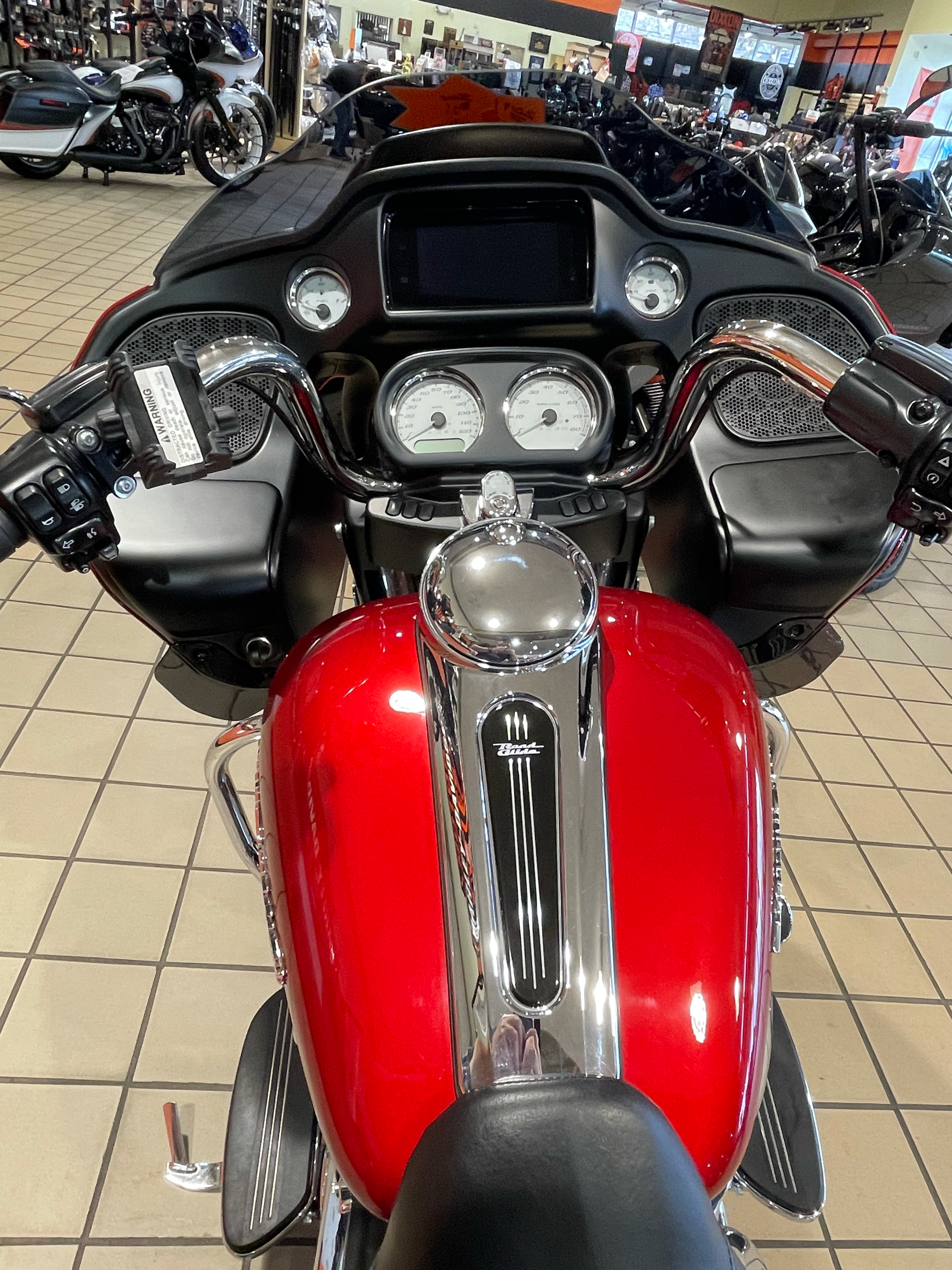 2019 Harley-Davidson Road Glide® in Dumfries, Virginia - Photo 9