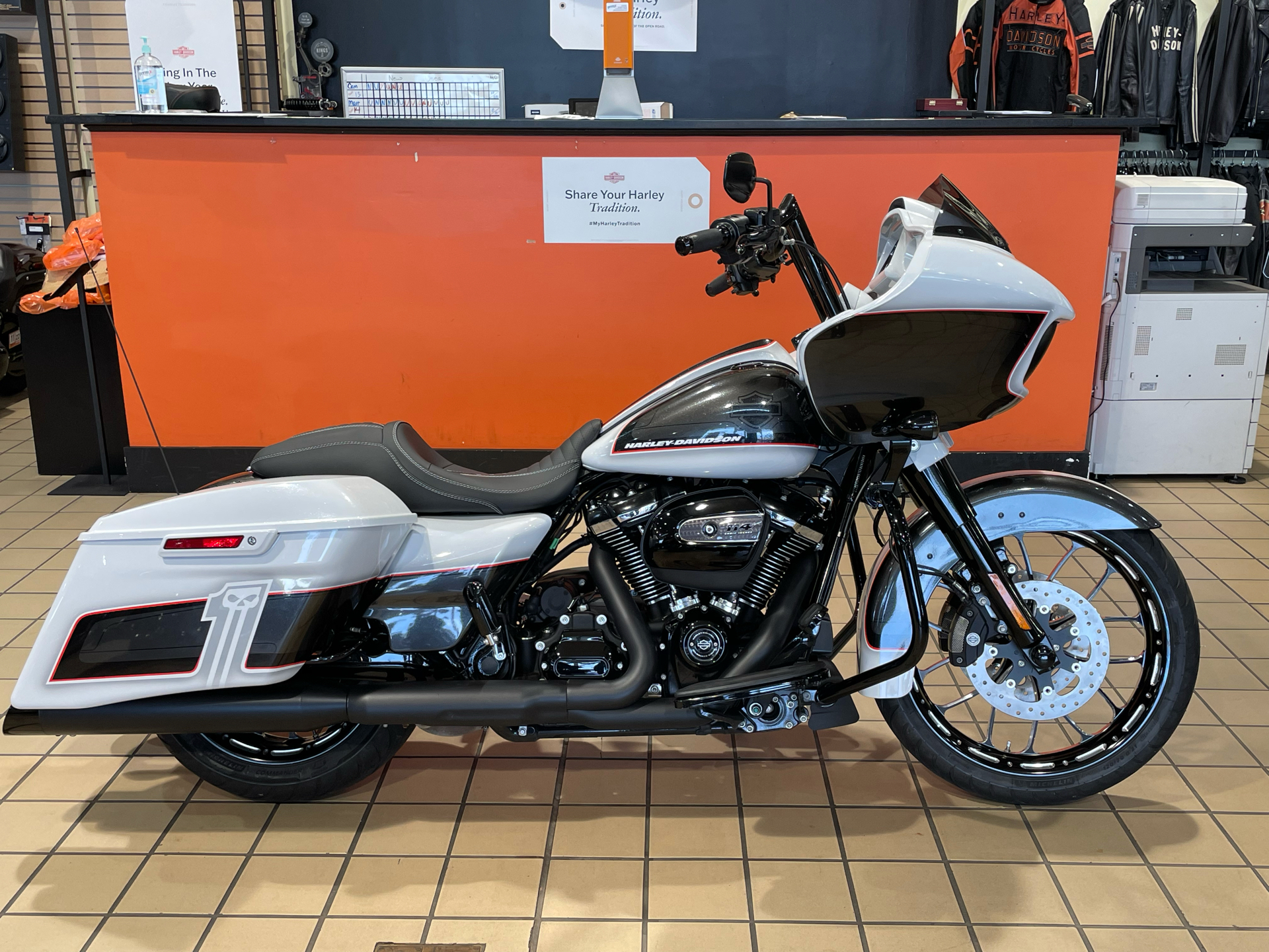 2020 Harley-Davidson Road Glide® Special in Dumfries, Virginia - Photo 2