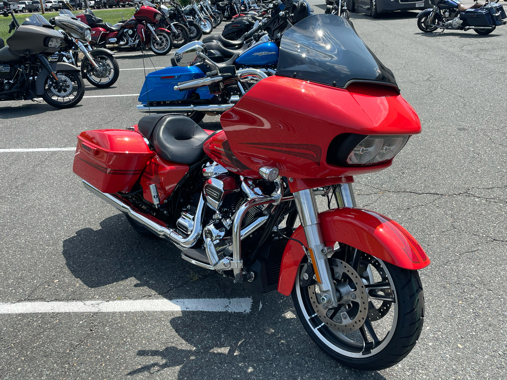 2017 Harley-Davidson Road Glide® Special in Dumfries, Virginia - Photo 2