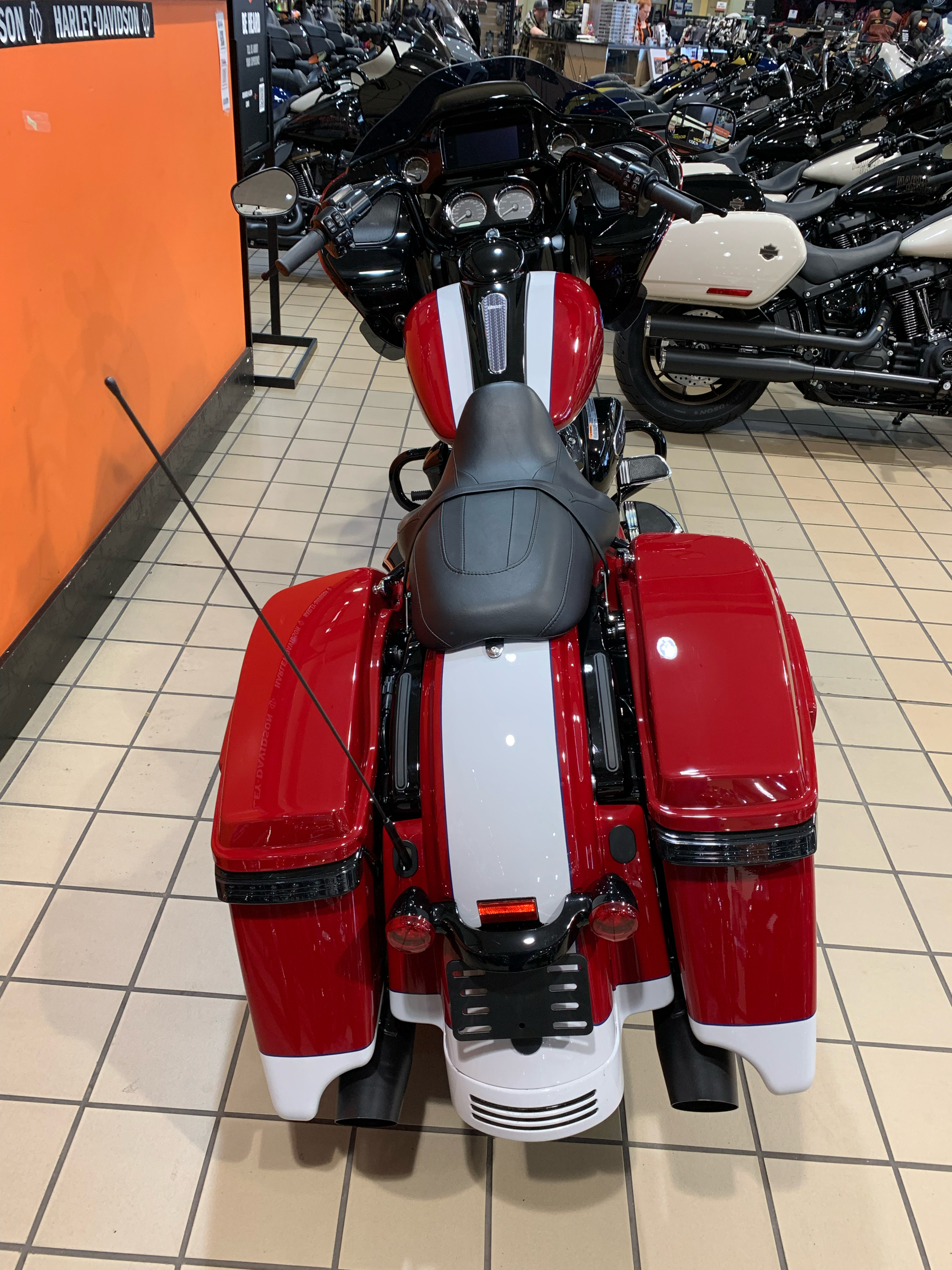 2020 Harley-Davidson ROAD GLIDE SPECIAL in Dumfries, Virginia - Photo 4