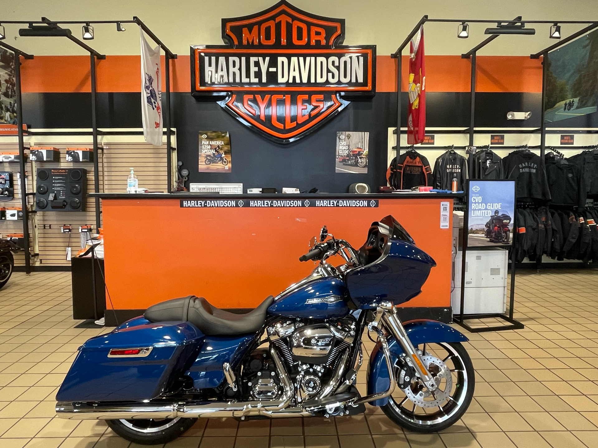 2022 Harley-Davidson Road Glide® in Dumfries, Virginia - Photo 1