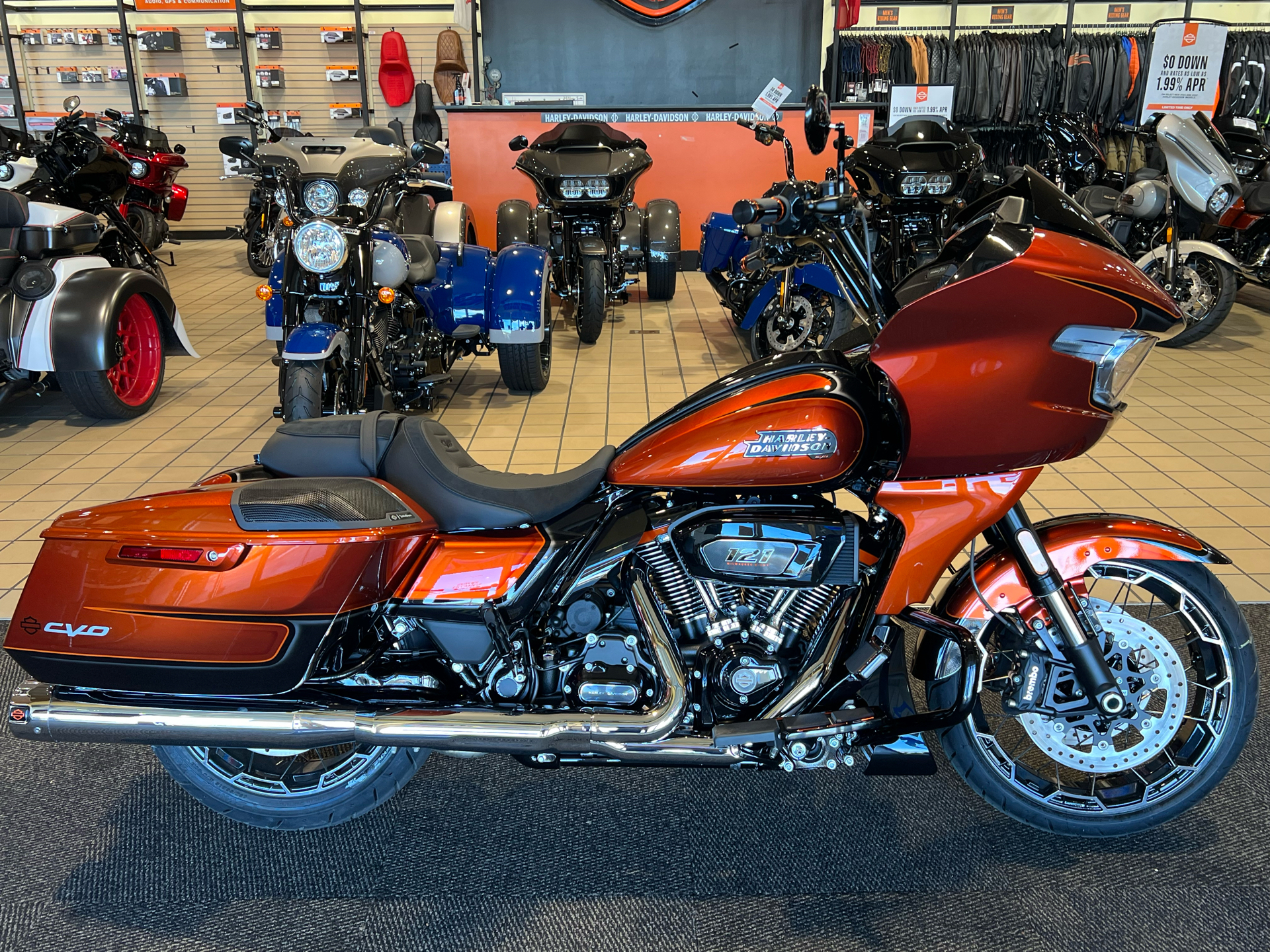 2023 Harley-Davidson FLTRXSE in Dumfries, Virginia - Photo 2