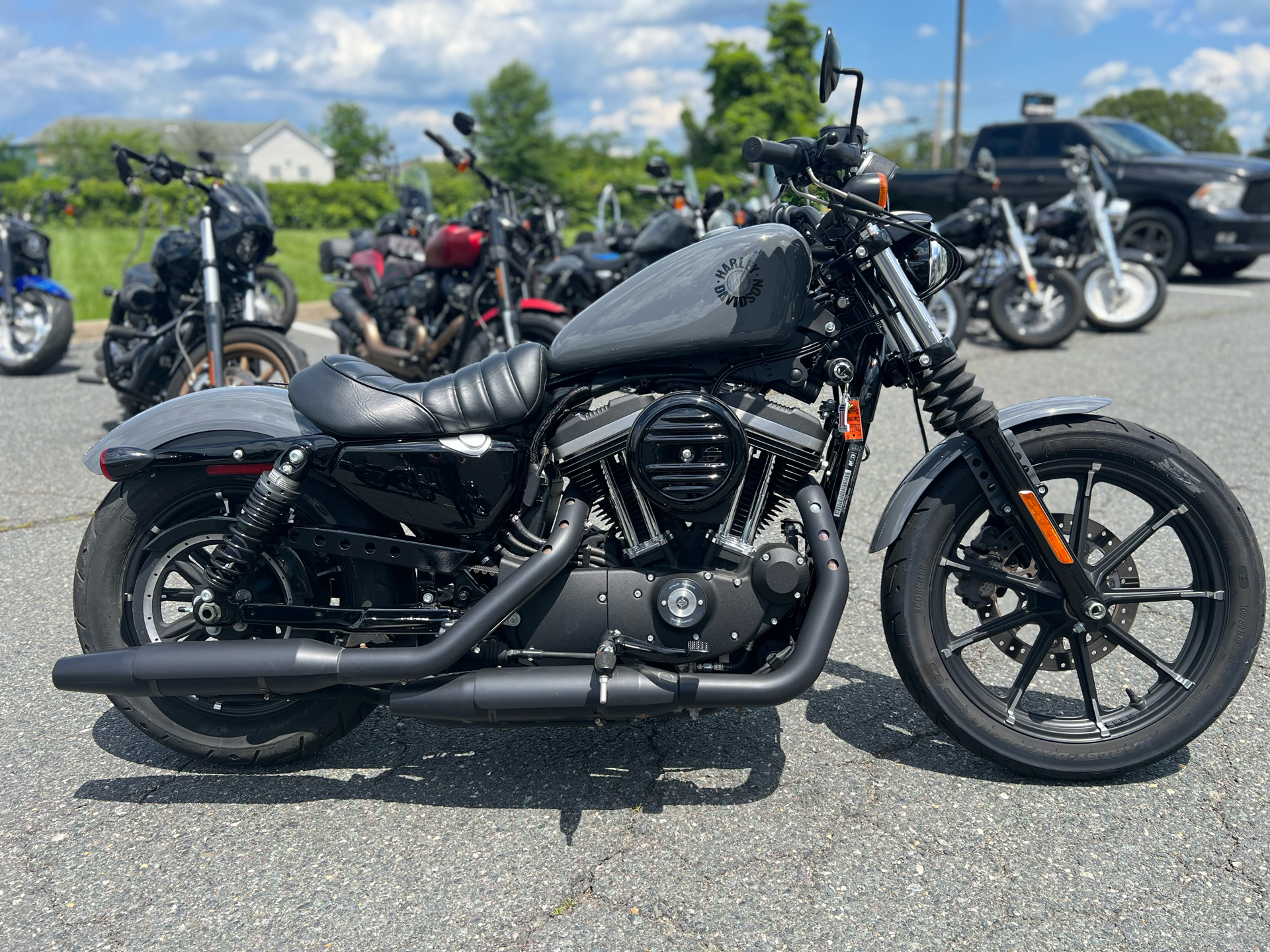 2022 Harley-Davidson IRON 883 in Dumfries, Virginia - Photo 1