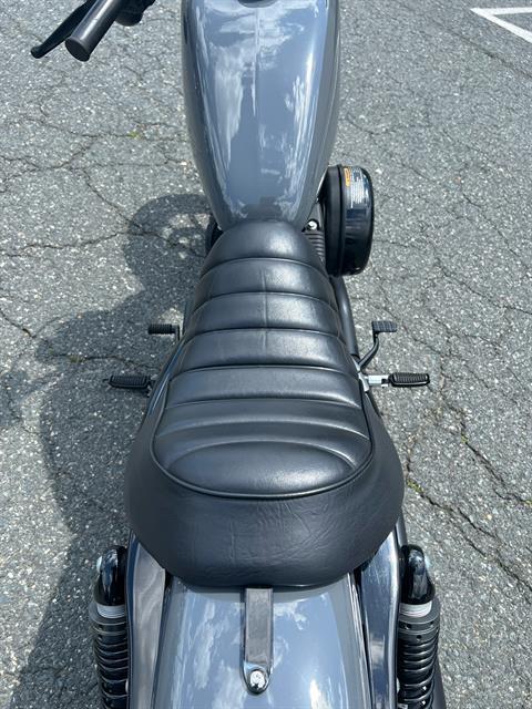 2022 Harley-Davidson IRON 883 in Dumfries, Virginia - Photo 16