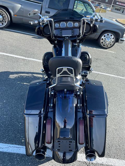 2016 Harley-Davidson CVO™ Street Glide® in Dumfries, Virginia - Photo 4