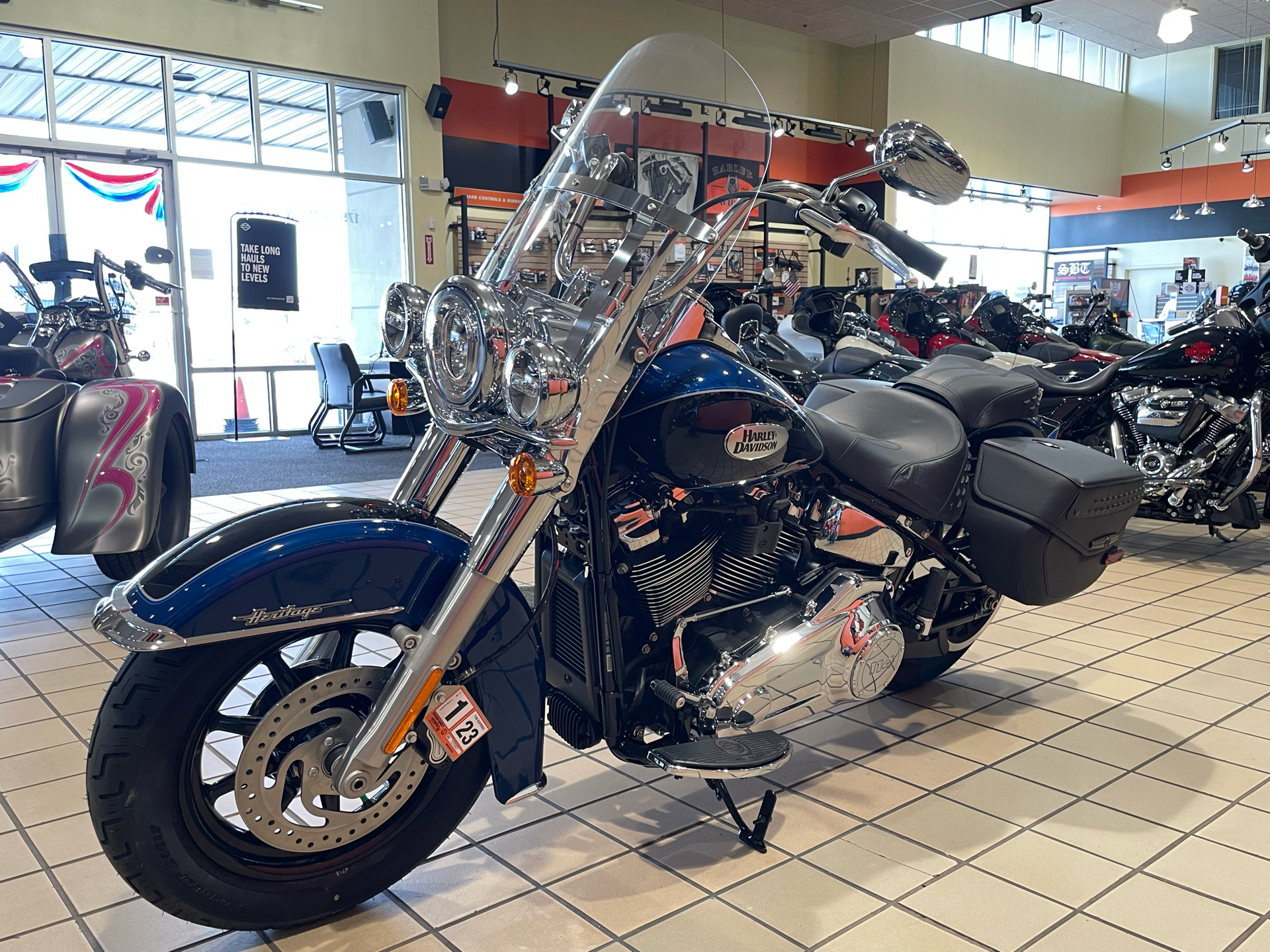 2022 Harley-Davidson Heritage Classic 114 in Dumfries, Virginia - Photo 11