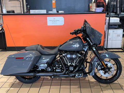 2022 Harley-Davidson Street Glide® Special in Dumfries, Virginia - Photo 2
