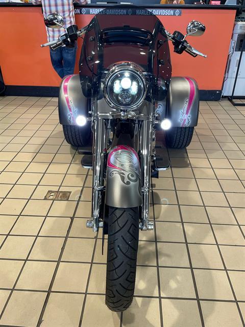 2018 Harley-Davidson Freewheeler® in Dumfries, Virginia - Photo 17