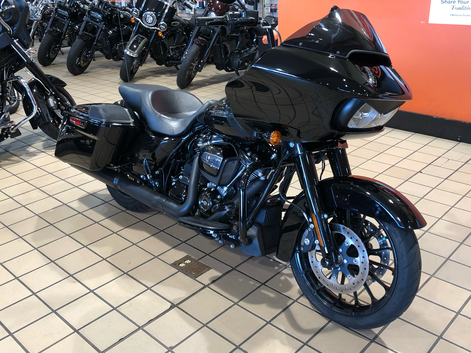 2018 Harley-Davidson Road Glide® Special in Dumfries, Virginia - Photo 4