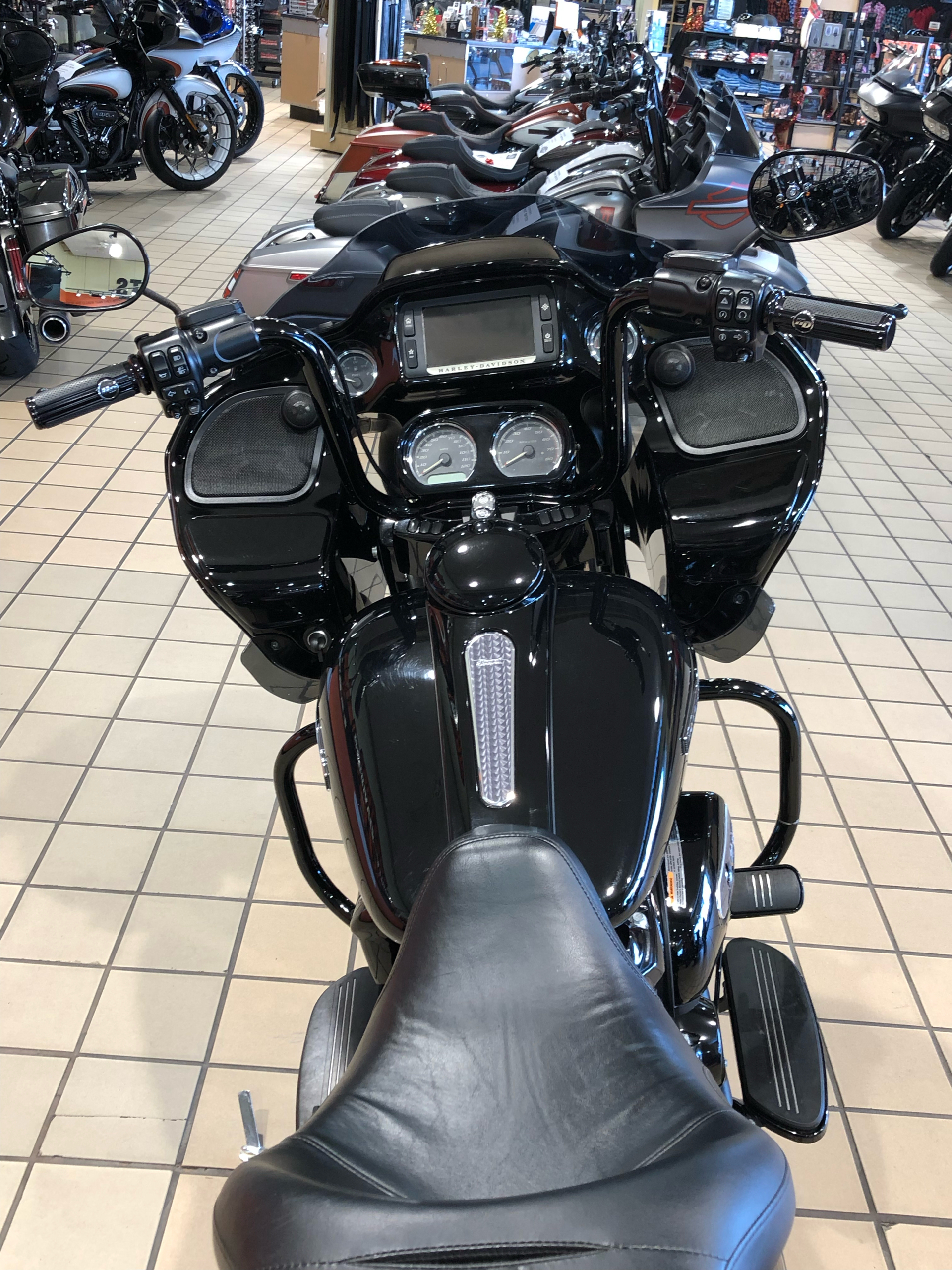 2018 Harley-Davidson Road Glide® Special in Dumfries, Virginia - Photo 12