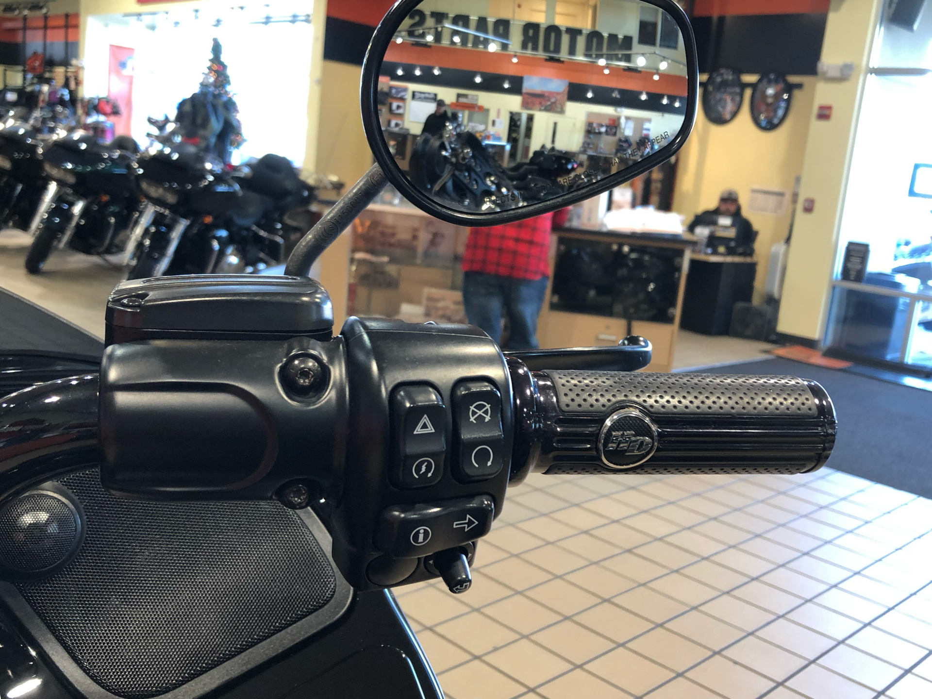 2018 Harley-Davidson Road Glide® Special in Dumfries, Virginia - Photo 14