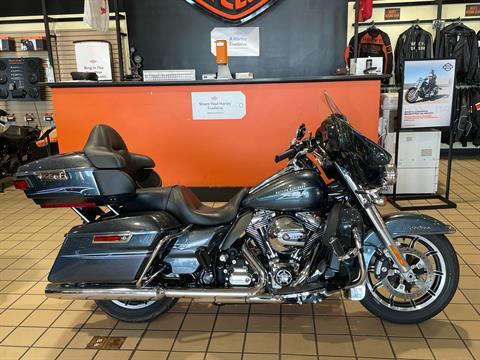 2015 Harley-Davidson Electra Glide® Ultra Classic® Low in Dumfries, Virginia - Photo 2