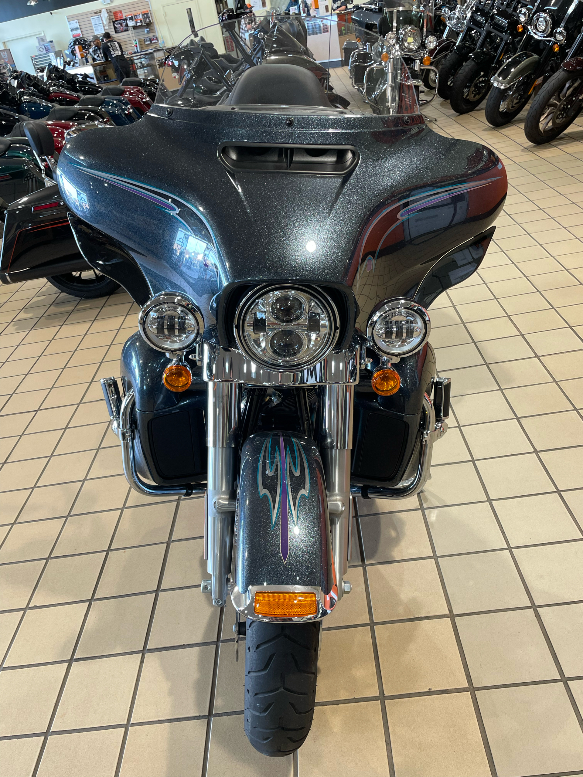 2015 Harley-Davidson Electra Glide® Ultra Classic® Low in Dumfries, Virginia - Photo 4