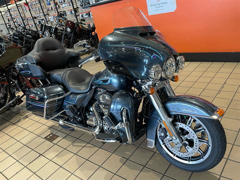 2015 Harley-Davidson Electra Glide® Ultra Classic® Low in Dumfries, Virginia - Photo 6