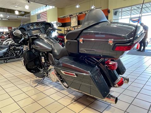 2015 Harley-Davidson Electra Glide® Ultra Classic® Low in Dumfries, Virginia - Photo 13
