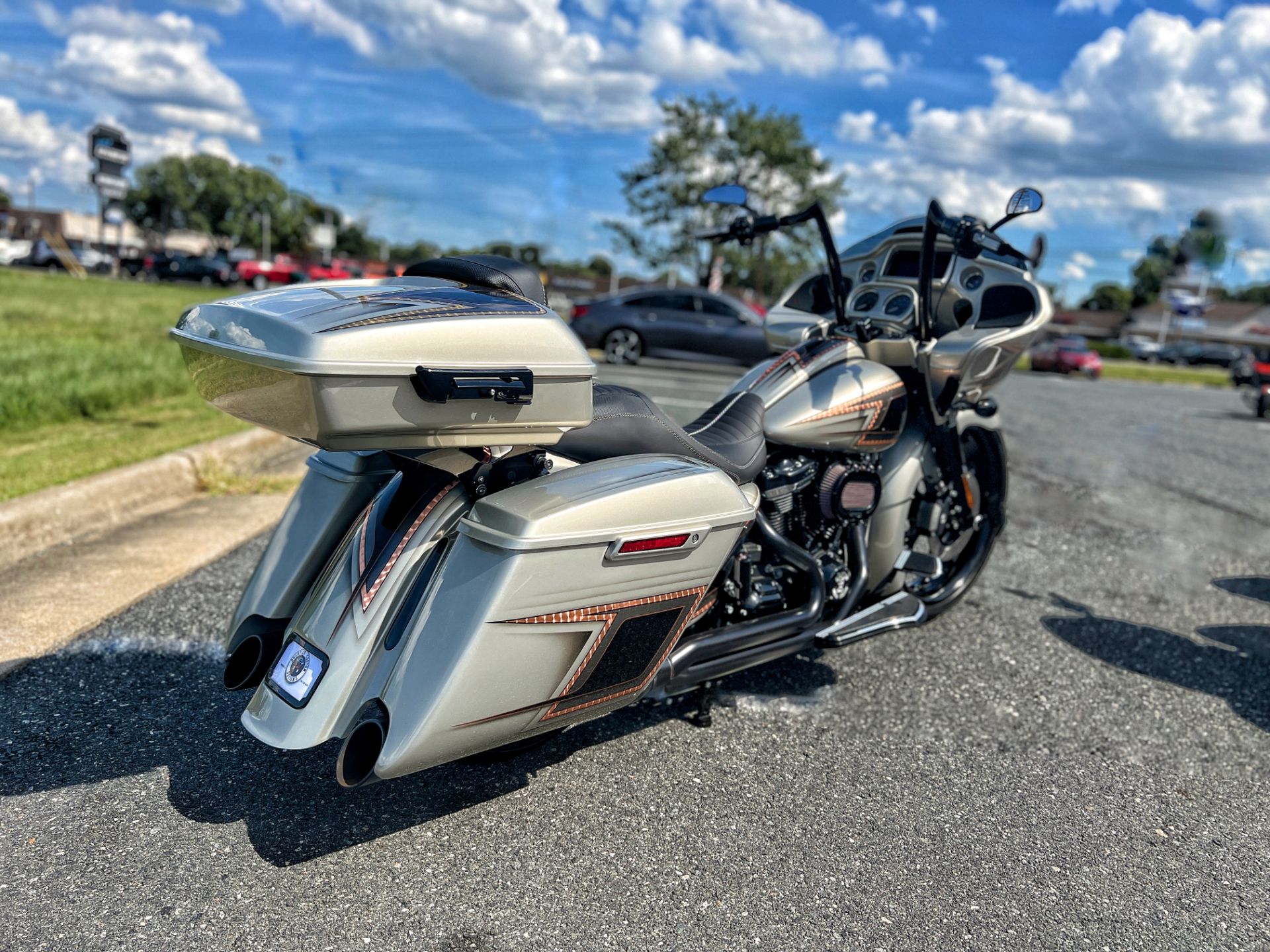 2021 Harley-Davidson ROAD GLIDE SPECIAL CUSTOM in Dumfries, Virginia - Photo 13