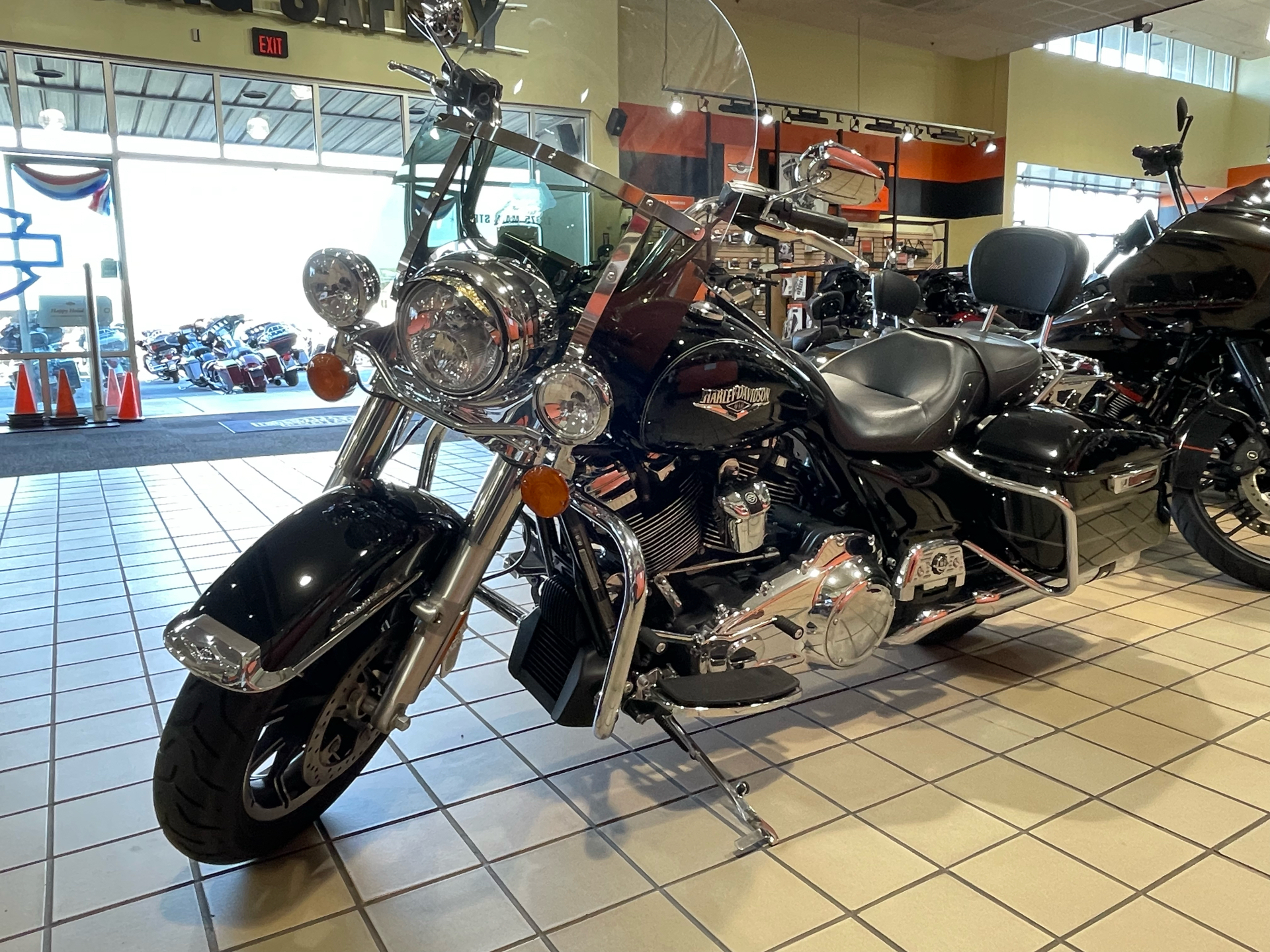 2017 Harley-Davidson Road King® in Dumfries, Virginia - Photo 22