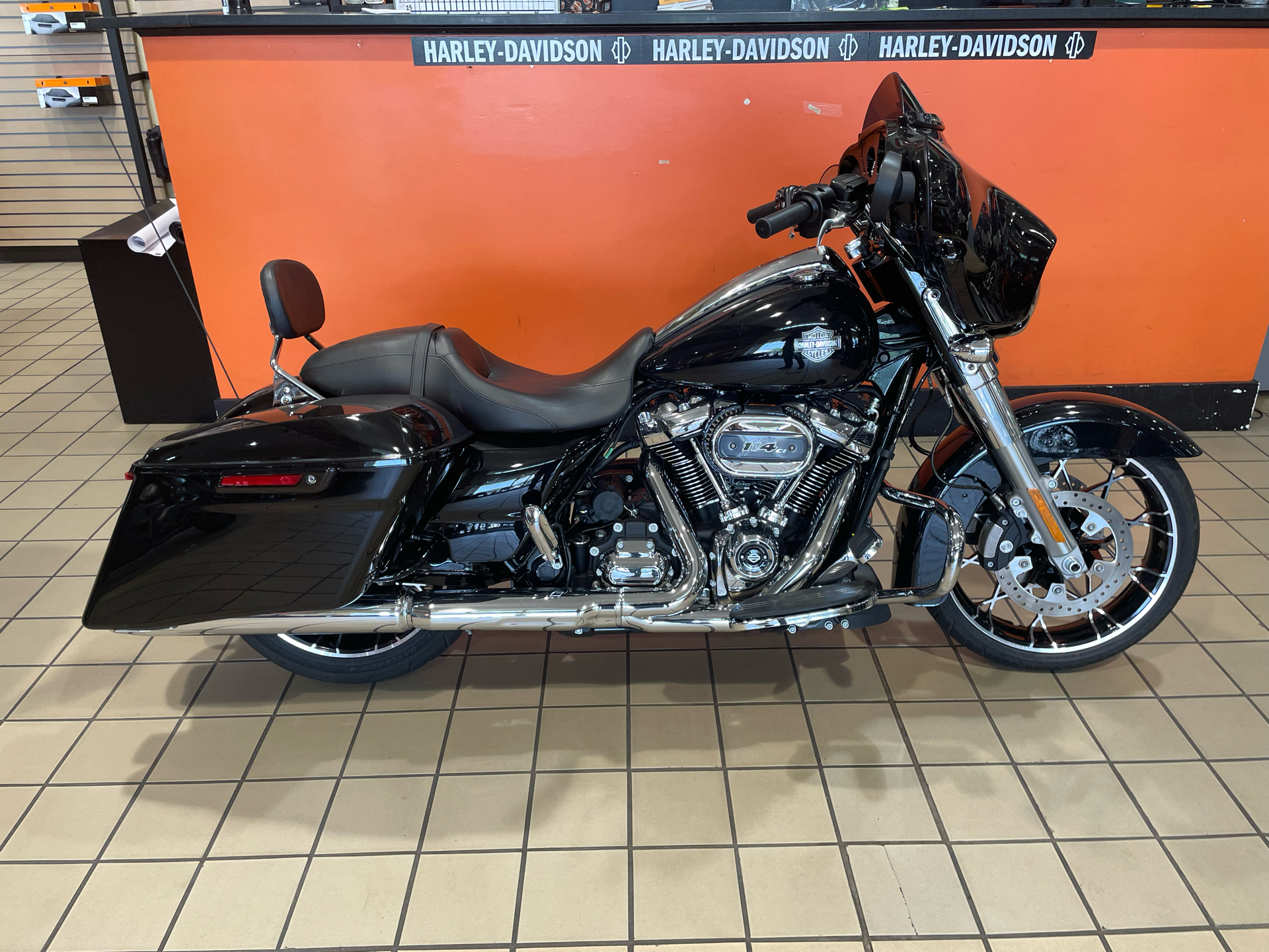 2021 Harley-Davidson Street Glide® Special in Dumfries, Virginia - Photo 1