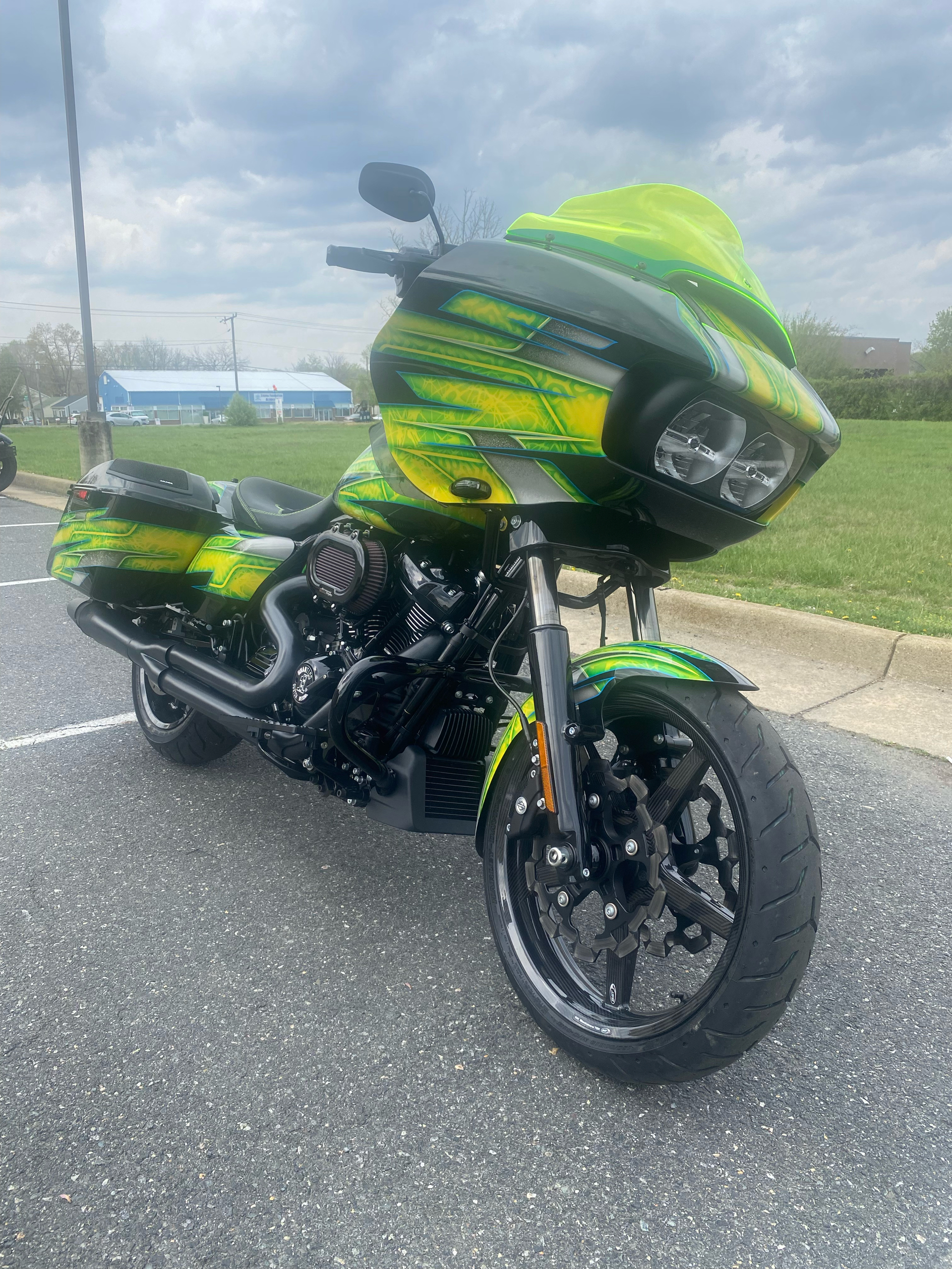 2022 Harley-Davidson FLTRXS CCUSTOM in Dumfries, Virginia - Photo 3
