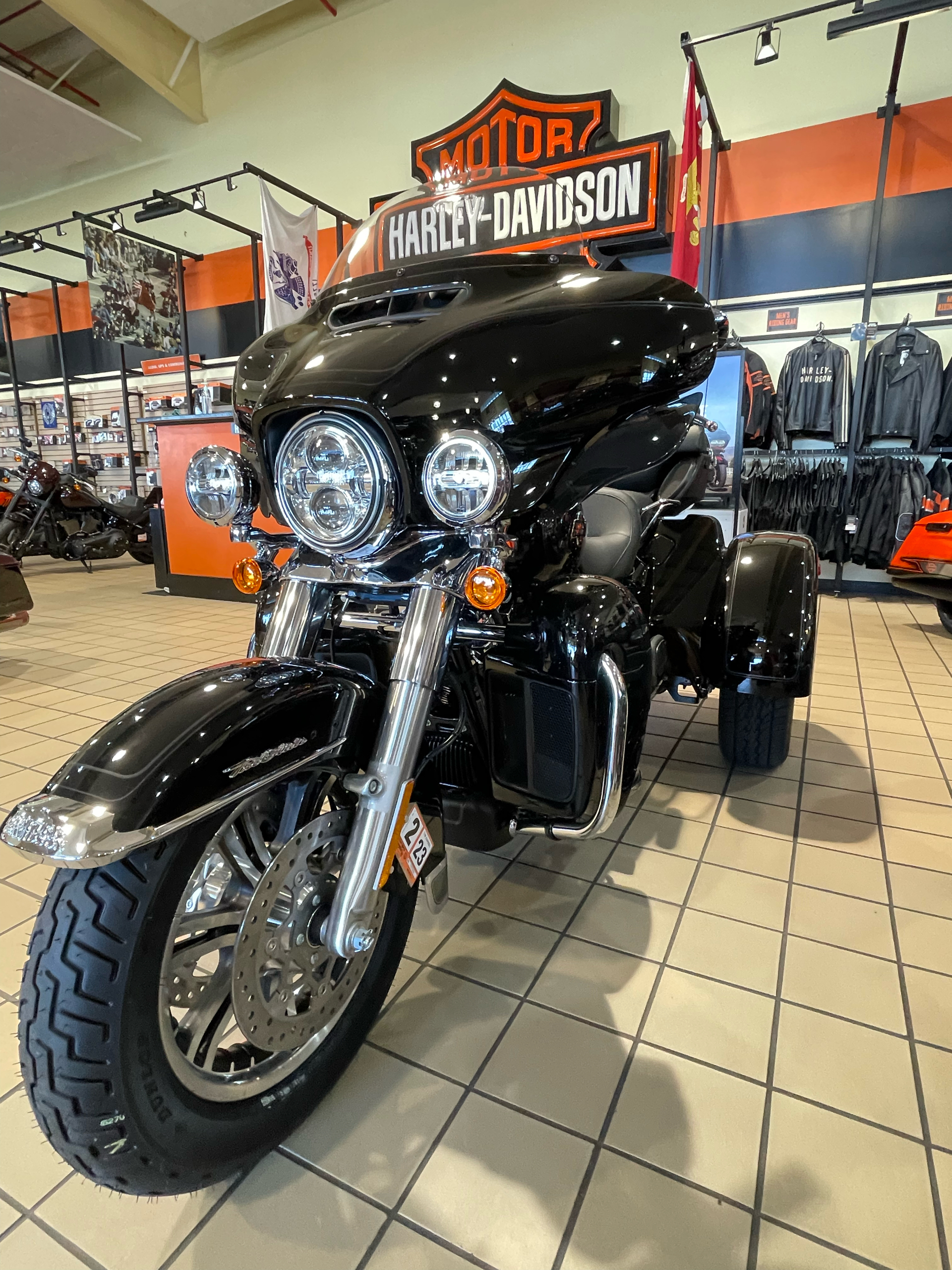 2022 Harley-Davidson Tri Glide® Ultra in Dumfries, Virginia - Photo 10