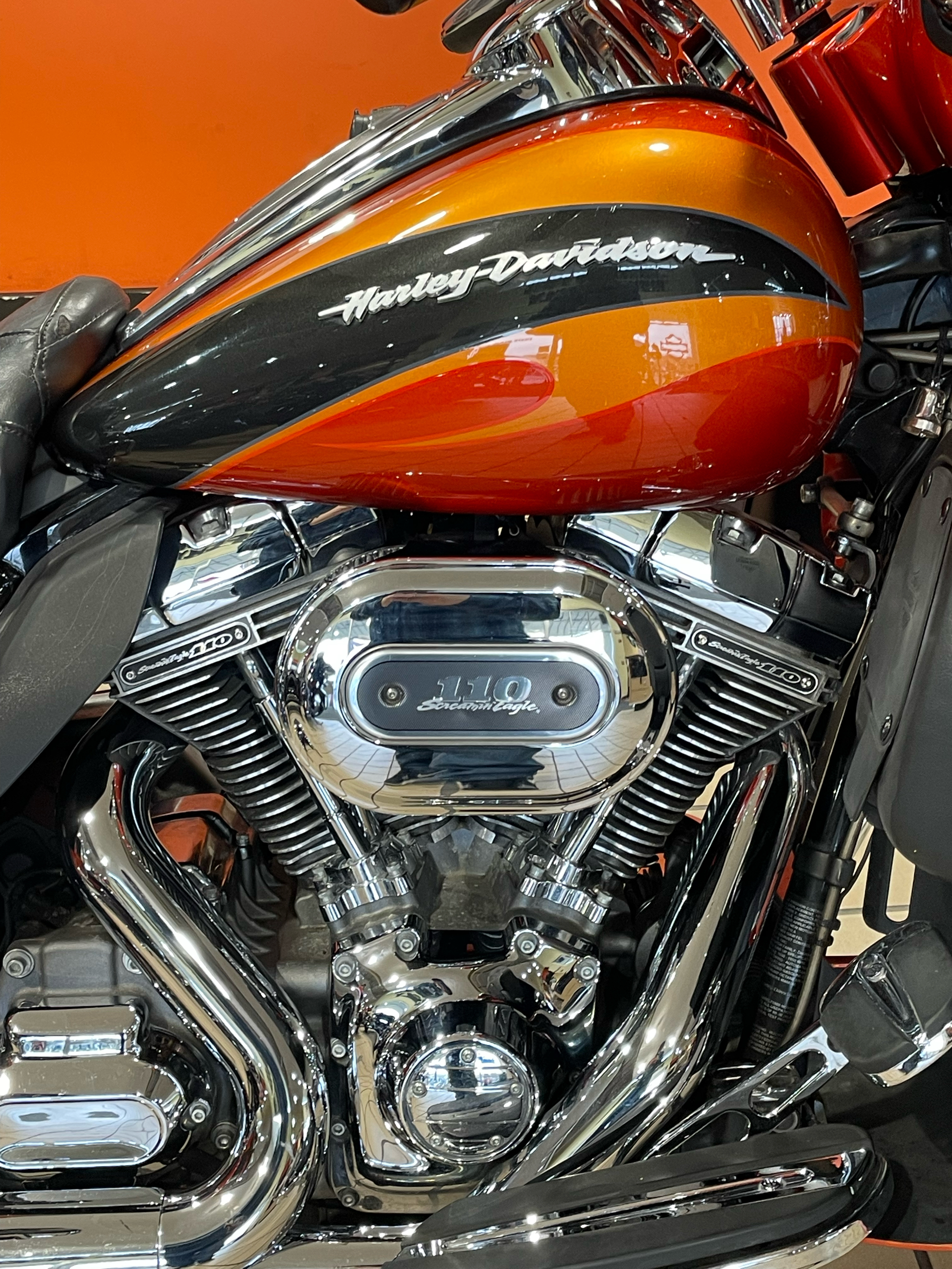 2013 Harley-Davidson CVO™ Ultra Classic® Electra Glide® in Dumfries, Virginia - Photo 5