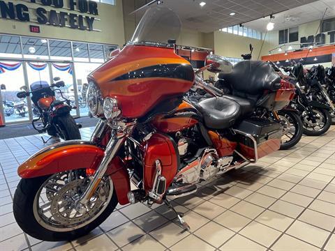 2013 Harley-Davidson CVO™ Ultra Classic® Electra Glide® in Dumfries, Virginia - Photo 11