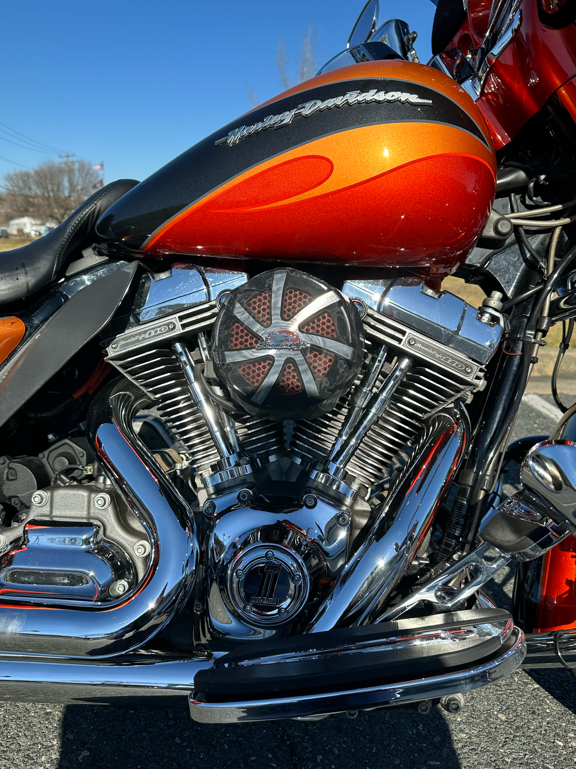 2013 Harley-Davidson CVO™ Ultra Classic® Electra Glide® in Dumfries, Virginia - Photo 2