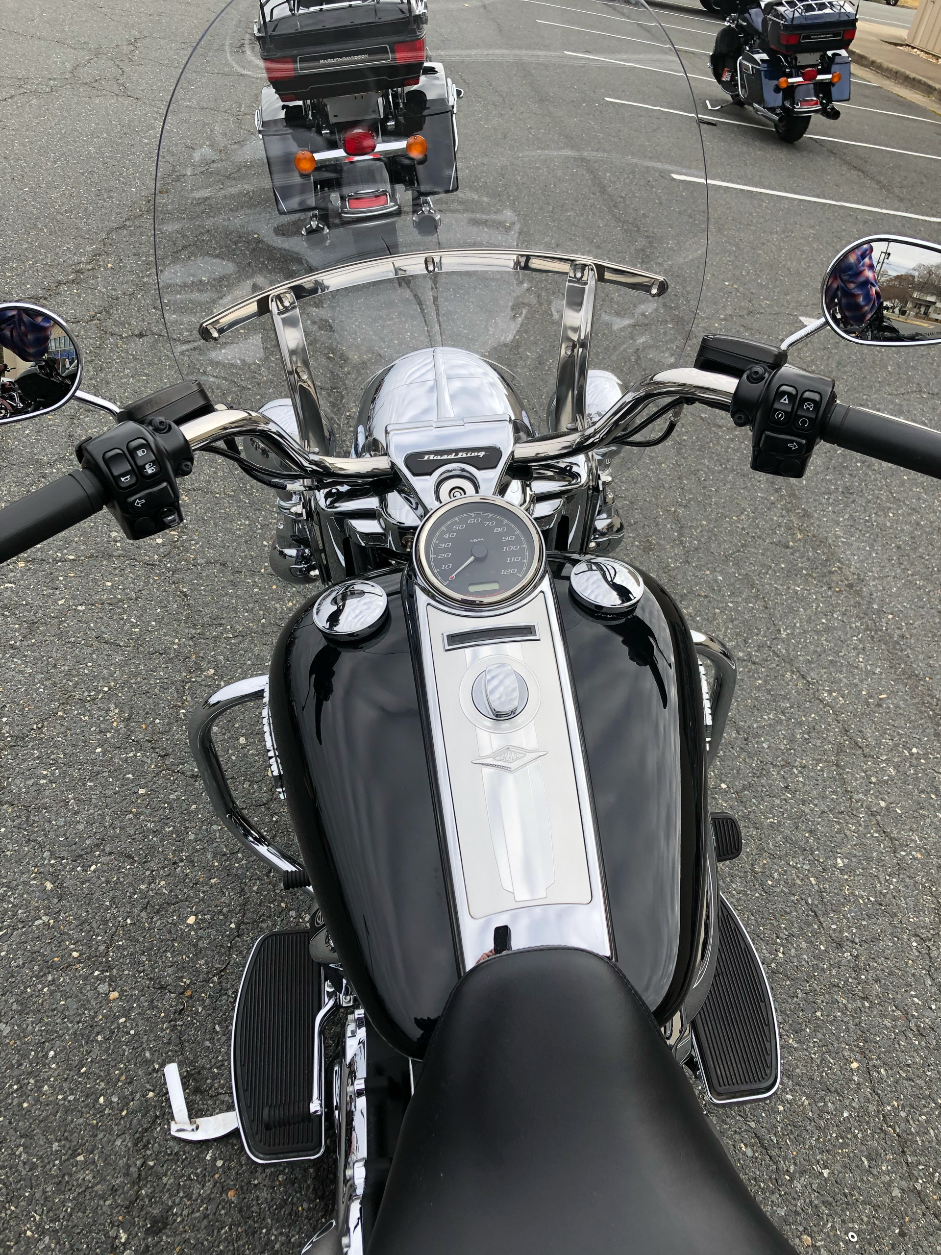 2018 Harley-Davidson Road King® in Dumfries, Virginia - Photo 9