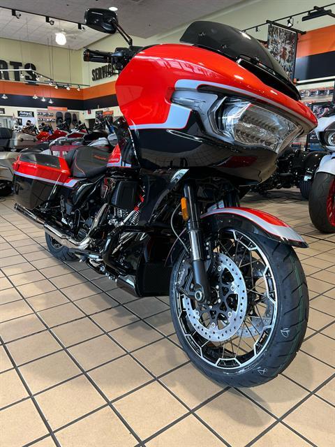 2024 Harley-Davidson CVO™ Road Glide® in Dumfries, Virginia - Photo 10