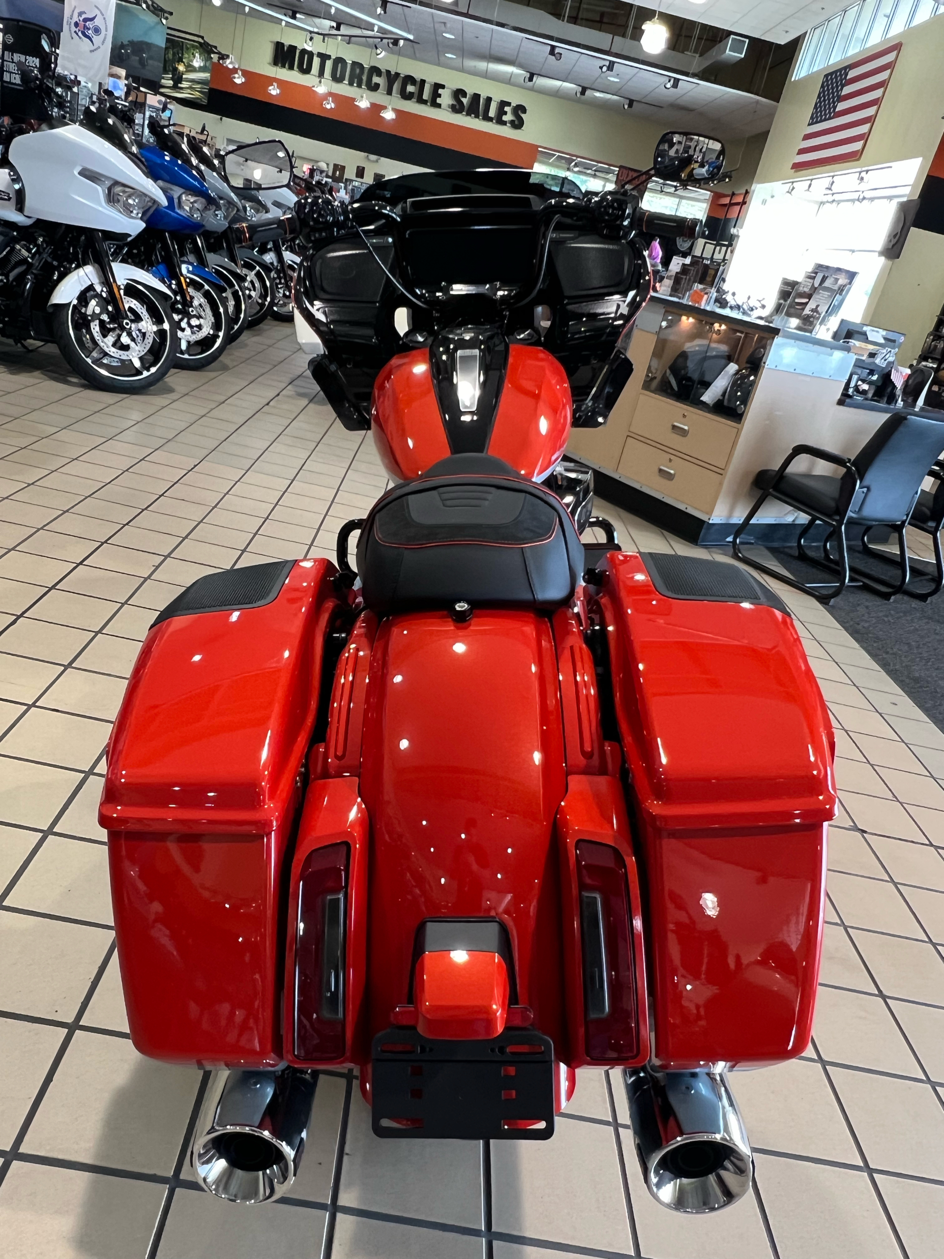 2024 Harley-Davidson CVO™ Road Glide® in Dumfries, Virginia - Photo 20