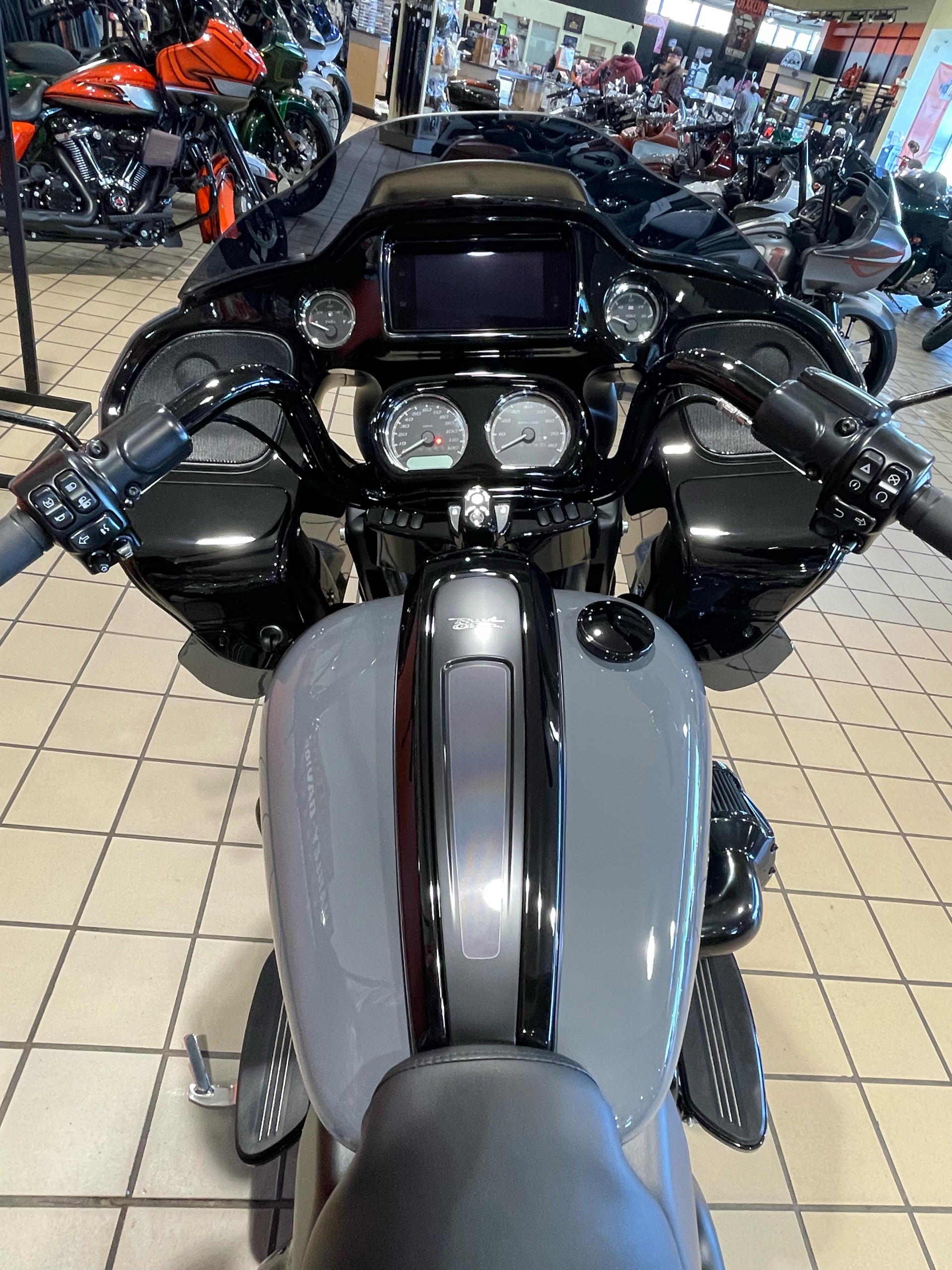 2022 Harley-Davidson Road Glide® ST in Dumfries, Virginia - Photo 16