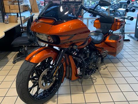 2019 Harley-Davidson ROAD GLIDE SPECIAL CUSTOM in Dumfries, Virginia - Photo 2