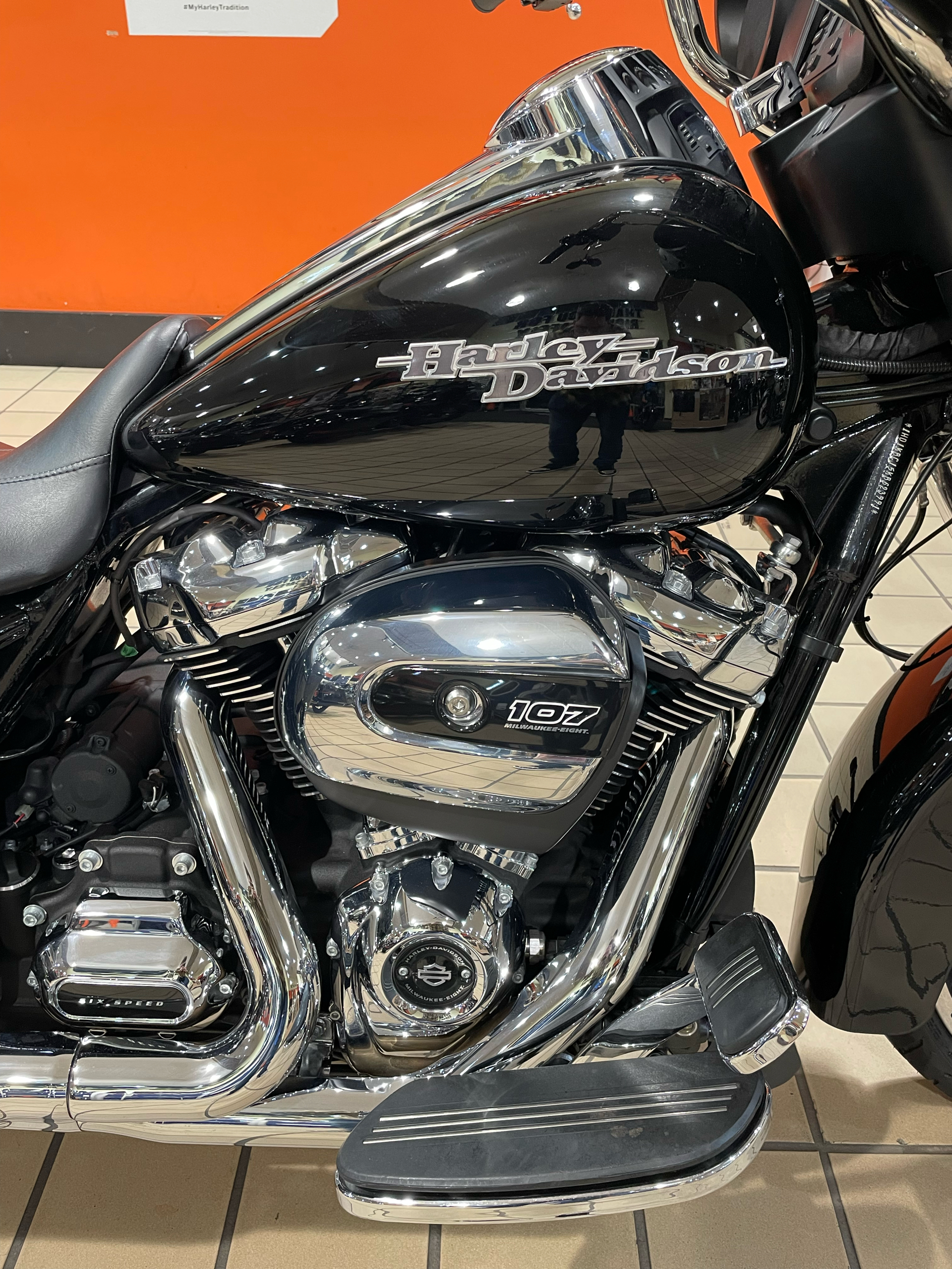 2019 Harley-Davidson Street Glide® in Dumfries, Virginia - Photo 5