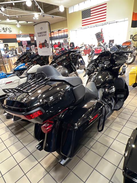 2023 Harley-Davidson Road Glide® Limited in Dumfries, Virginia - Photo 3