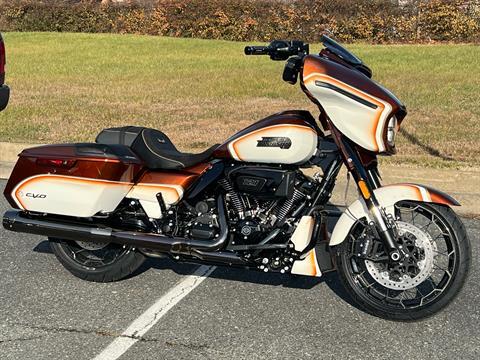 2023 Harley-Davidson CVO™ Street Glide® in Dumfries, Virginia - Photo 5