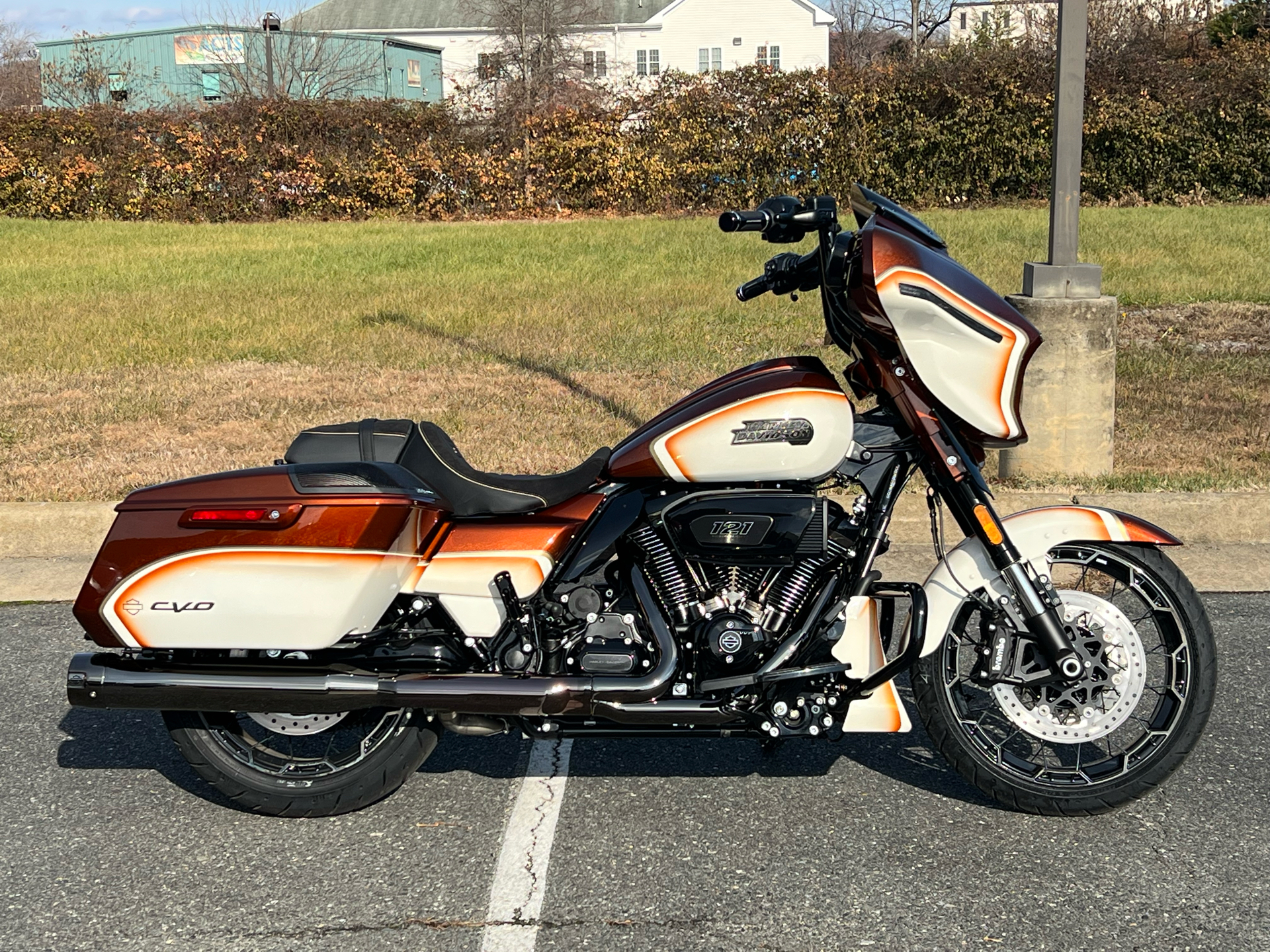 2023 Harley-Davidson CVO™ Street Glide® in Dumfries, Virginia - Photo 14