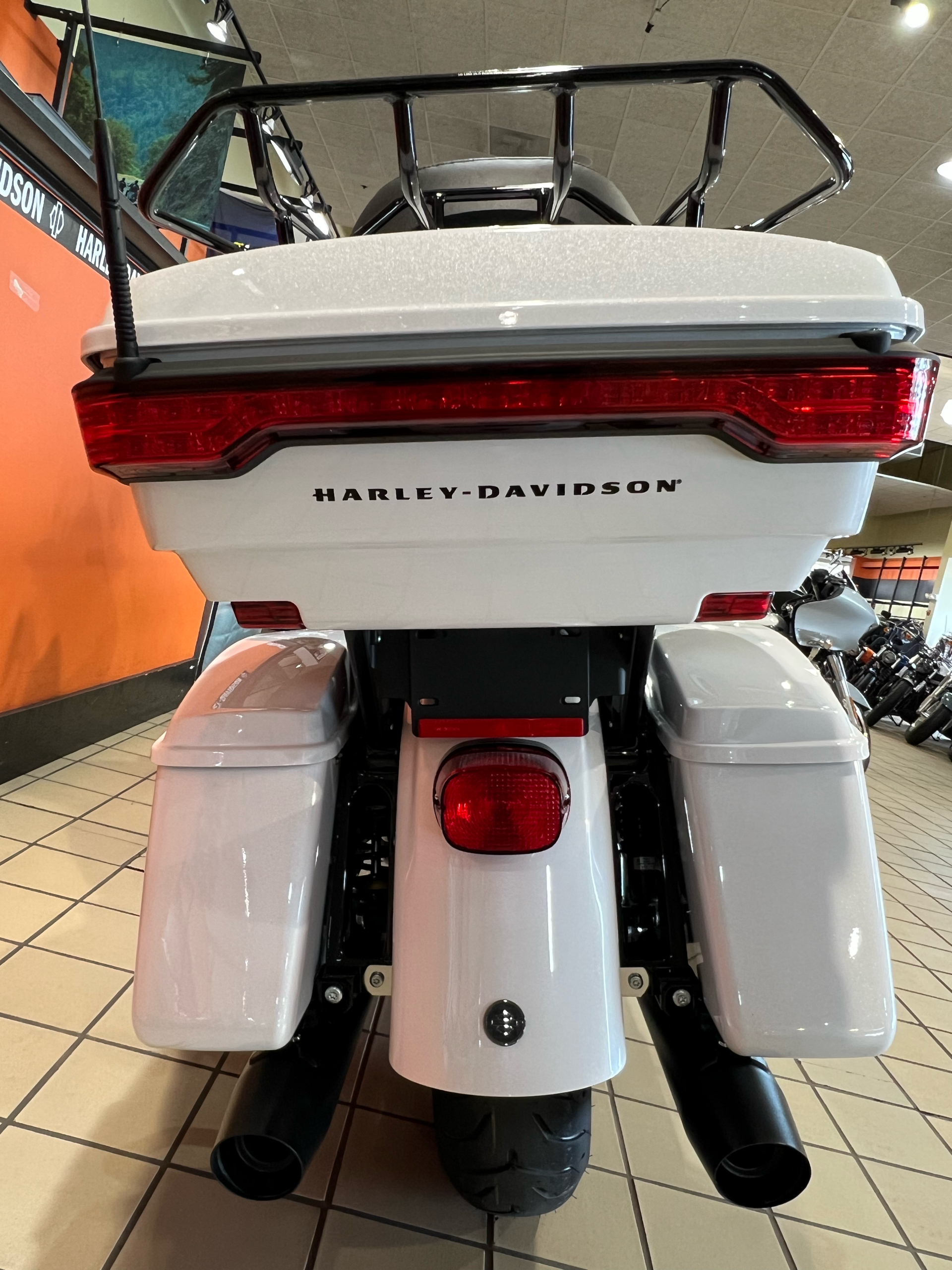 2024 Harley-Davidson Ultra Limited in Dumfries, Virginia - Photo 12