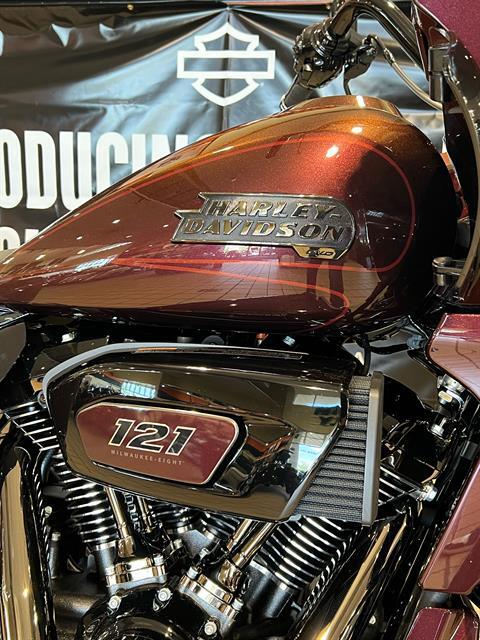 2024 Harley-Davidson CVO™ Road Glide® in Dumfries, Virginia - Photo 5