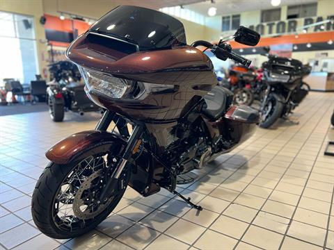 2024 Harley-Davidson CVO™ Road Glide® in Dumfries, Virginia - Photo 10