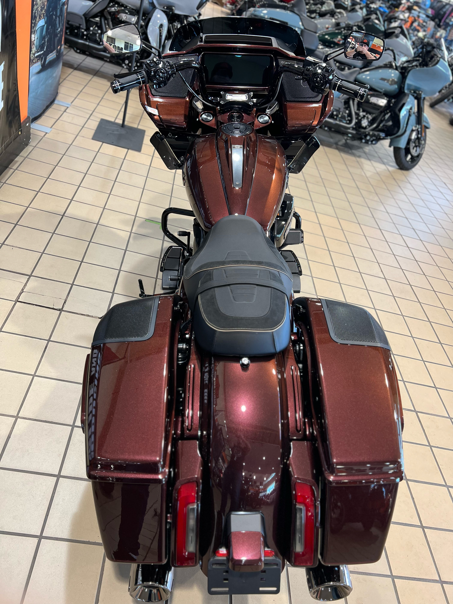 2024 Harley-Davidson CVO™ Road Glide® in Dumfries, Virginia - Photo 16