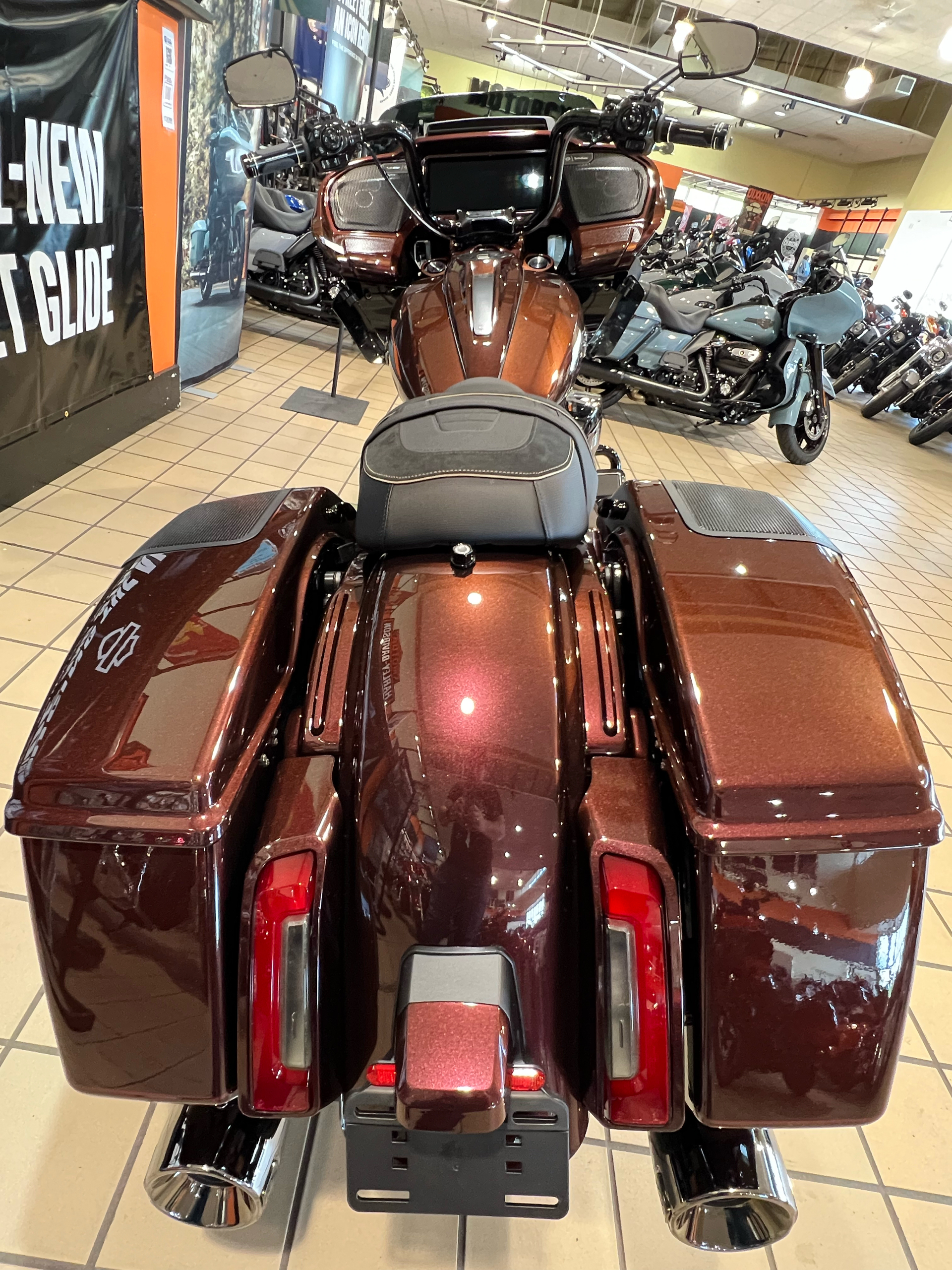 2024 Harley-Davidson CVO™ Road Glide® in Dumfries, Virginia - Photo 20