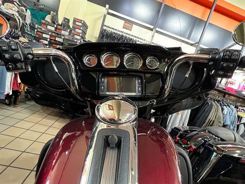 2015 Harley-Davidson Electra Glide® Ultra Classic® in Dumfries, Virginia - Photo 13