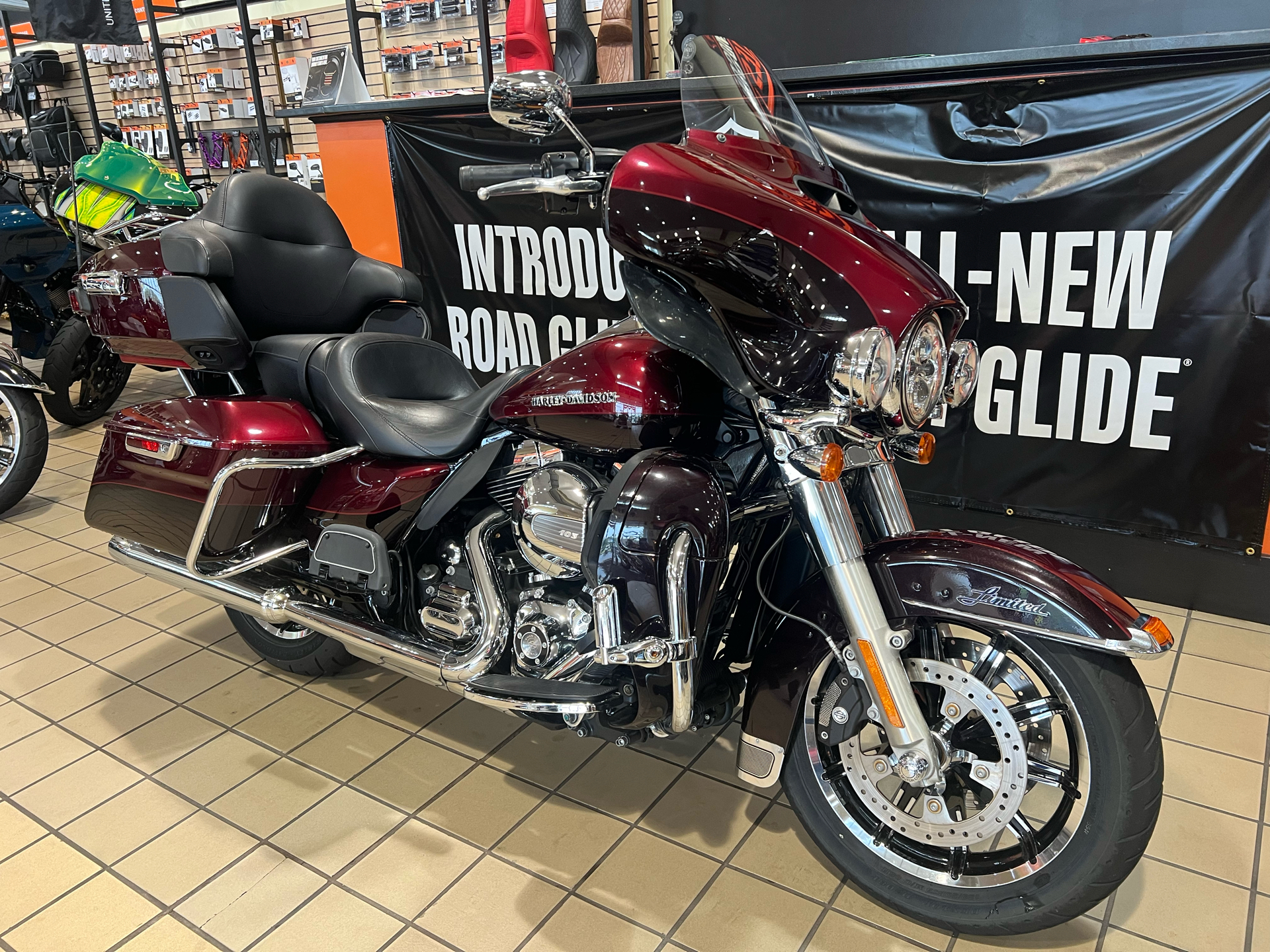 2015 Harley-Davidson Electra Glide® Ultra Classic® in Dumfries, Virginia - Photo 22