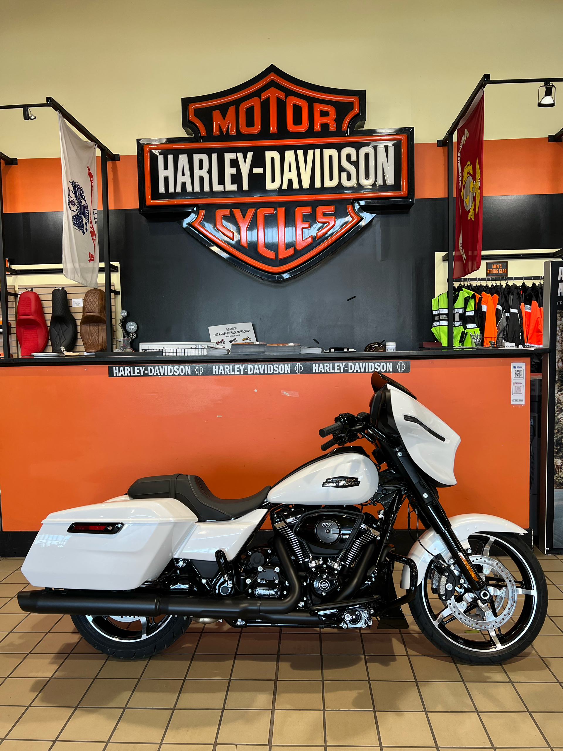 2024 Harley-Davidson Street Glide® in Dumfries, Virginia - Photo 1